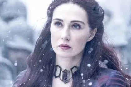 Melisandre Through the Lens: Capturing A High-Resolution Portrait