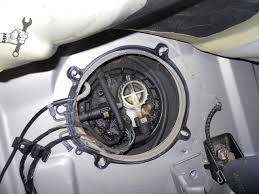 Replacing the Fuel Pump on a 2008 Volvo XC70 Cross Country
